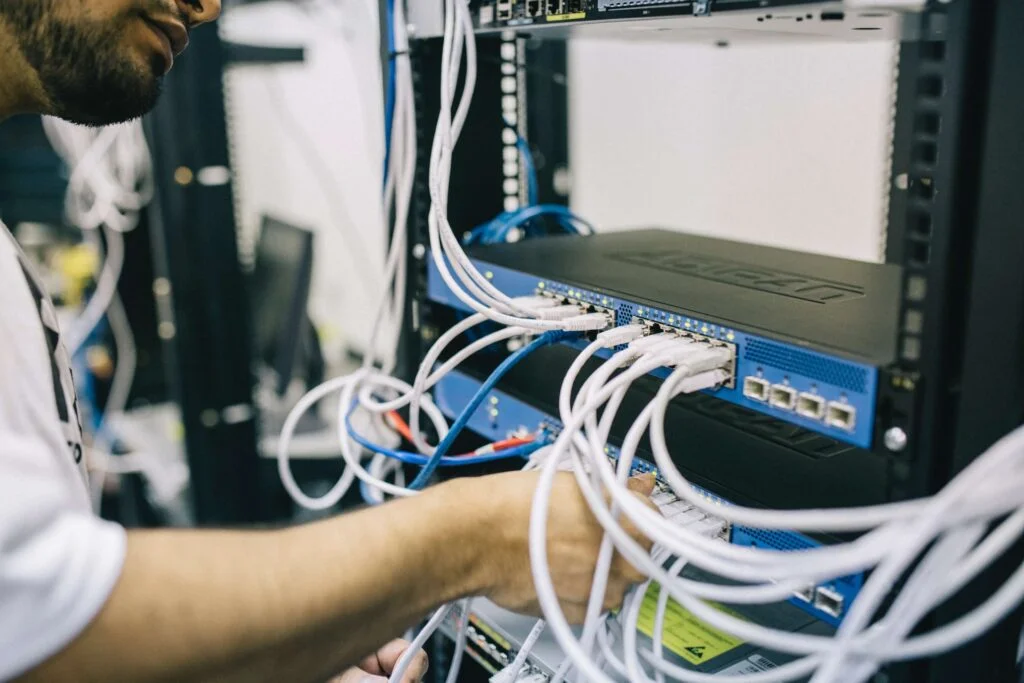 What Is Shared Hosting vs. VPS? What Is Shared Hosting vs. VPS?