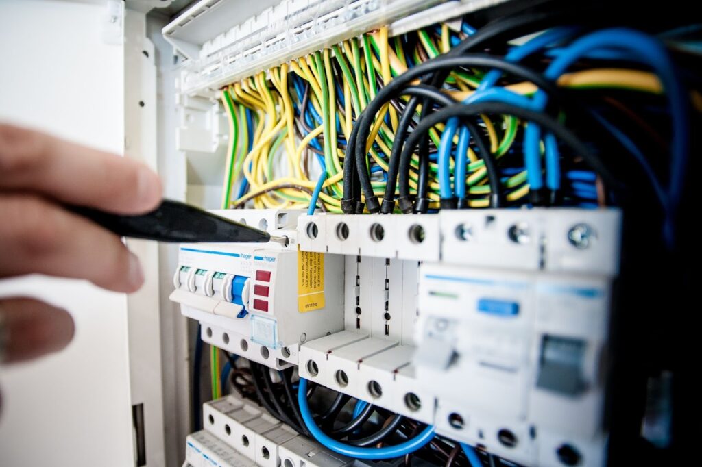 How Hard is it to Manage a VPS? How Hard is it to Manage a VPS?, Why You May Want to Manage Your Own VPS?