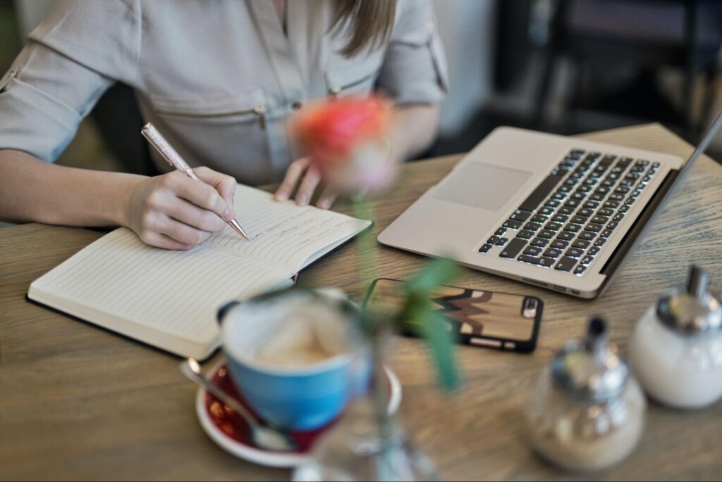 10 Reasons Why WordPress Is so Popular 10 Reasons Why WordPress Is so Popular, 8. Effortless content management